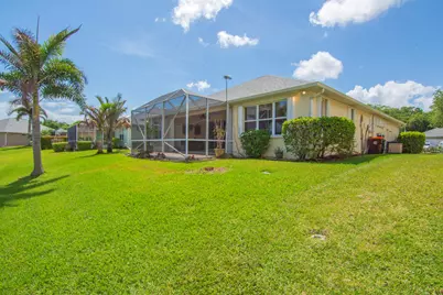 5370 E 1st Square SW, Vero Beach, FL 32968 - Photo 7