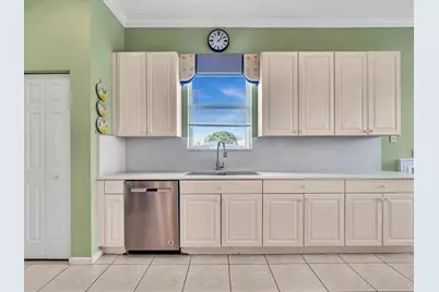 8901 Agliana Circle, Boynton Beach, FL 33472 - Photo 9