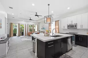 15155 SW 176th Ln, Miami, FL 33187 - Photo 9