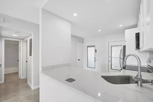 455 Paradise Isle Blvd, Hallandale Beach, FL 33009 - Photo 11