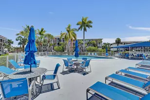 455 Paradise Isle Blvd, Hallandale Beach, FL 33009 - Photo 29
