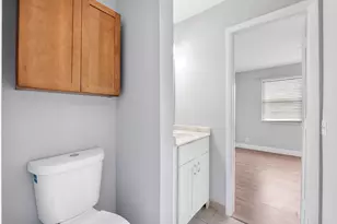185 SW 3rd St, Pompano Beach, FL 33060 - Photo 29