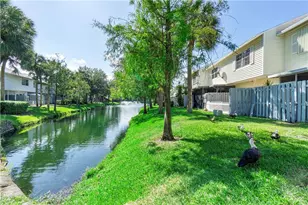185 SW 3rd St, Pompano Beach, FL 33060 - Photo 37