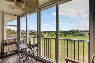 2950 N Palm Aire Dr, Pompano Beach, FL 33069 - Photo 9