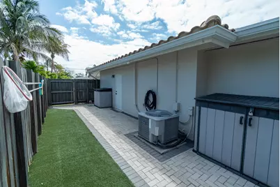 421 SE 4th Terrace, Pompano Beach, FL 33060 - Photo 35