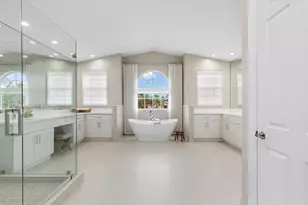 19132 Streamside Ct, Boca Raton, FL 33498 - Photo 23
