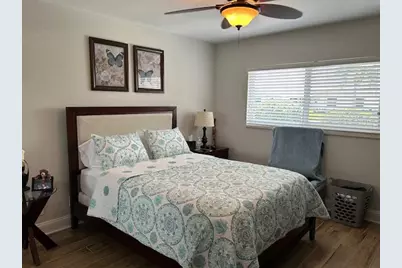 5451 Mariesa Avenue, West Palm Beach, FL 33417 - Photo 23