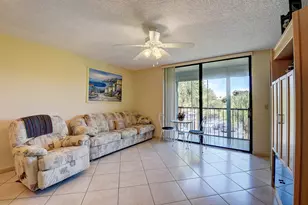 5370 Las Verdes Cir, Delray Beach, FL 33484 - Photo 9