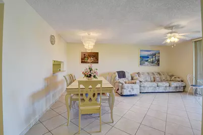 5370 Las Verdes Circle #324, Delray Beach, FL 33484 - Photo 7