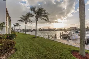 1315 Bayshore Dr, Fort Pierce, FL 34949 - Photo 17