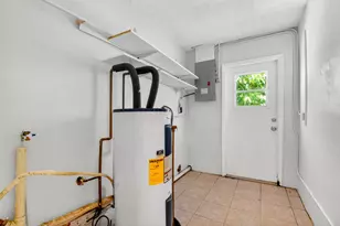 775 Snead Cir, West Palm Beach, FL 33413 - Photo 3