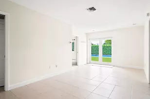 260 E Lakewood Rd, West Palm Beach, FL 33405 - Photo 19
