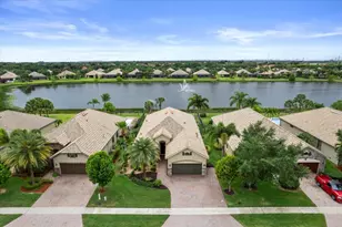 3704 Siena Cir, Wellington, FL 33414 - Photo 27
