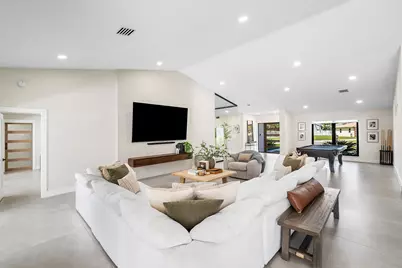 926 SW 35th Court, Boynton Beach, FL 33435 - Photo 9