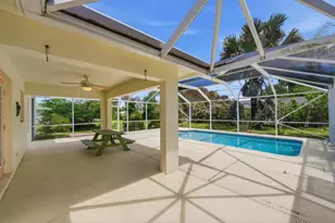 1707 SE Manth Ln, Port Saint Lucie, FL 34983 - Photo 21