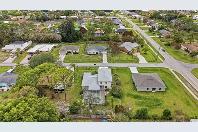 1707 SE Manth Lane, Port Saint Lucie, FL 34983 - Photo 37