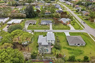 1707 SE Manth Ln, Port Saint Lucie, FL 34983 - Photo 37