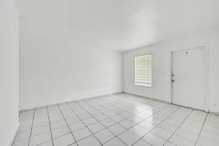 19110 SW 113th Pl, Miami, FL 33157 - Photo 5
