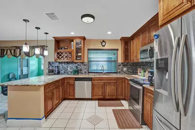 6540 SW 7th Street, Margate, FL 33068 - Photo 7