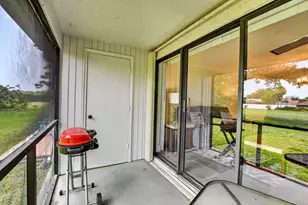 3693 Arelia Dr N, Delray Beach, FL 33445 - Photo 29