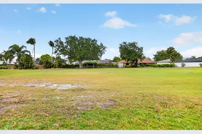 3693 Arelia Drive N, Delray Beach, FL 33445 - Photo 31