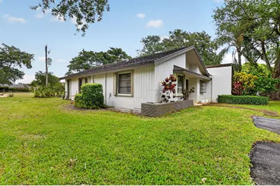 3693 Arelia Drive N, Delray Beach, FL 33445 - Photo 35