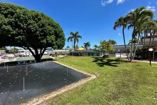 2880 Lake Osborne Dr, Lake Worth Beach, FL 33461 - Photo 19