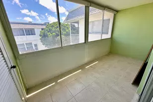 2880 Lake Osborne Dr, Lake Worth Beach, FL 33461 - Photo 7