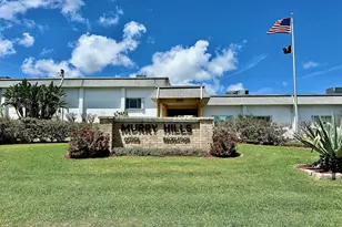 2880 Lake Osborne Dr, Lake Worth Beach, FL 33461 - Photo 9