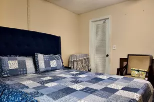 1061 NW 85th Terrace, Plantation, FL 33322 - Photo 13