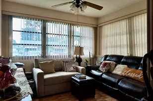 1061 NW 85th Terrace, Plantation, FL 33322 - Photo 9