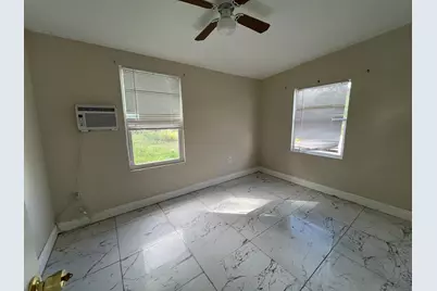 8269 NW 1st Place #2, Miami, FL 33150 - Photo 5
