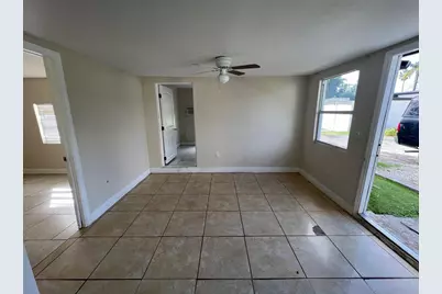 8269 NW 1st Place #2, Miami, FL 33150 - Photo 9