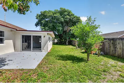 19486 Delaware Circle, Boca Raton, FL 33434 - Photo 3