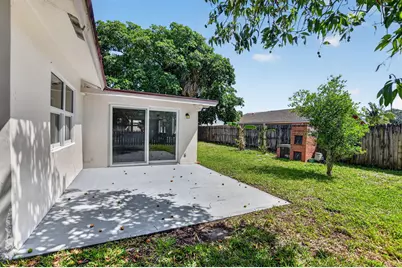 19486 Delaware Circle, Boca Raton, FL 33434 - Photo 31