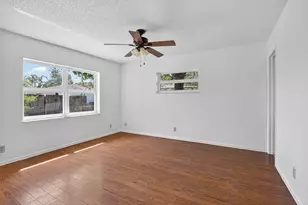 19486 Delaware Cir, Boca Raton, FL 33434 - Photo 25