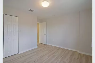 6030 SW 19th Place, North Lauderdale, FL 33068 - Photo 11