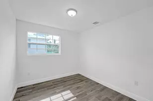 435 NW 82nd Terrace, Miami, FL 33150 - Photo 5
