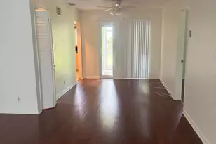 1151 NE 26th Ave, Pompano Beach, FL 33062 - Photo 9