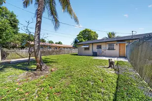 121 NW 56th Ct, Oakland Park, FL 33309 - Photo 21