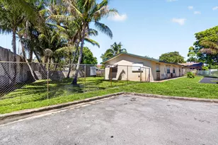121 NW 56th Ct, Oakland Park, FL 33309 - Photo 3