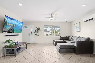 1741 SE Jackson St, Stuart, FL 34997 - Photo 5