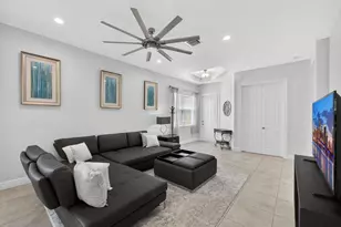 11111 SW Visconti Way, Port Saint Lucie, FL 34986 - Photo 9