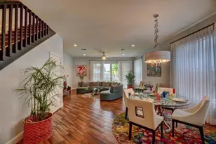 1135 NE 3rd Ave, Fort Lauderdale, FL 33304 - Photo 1
