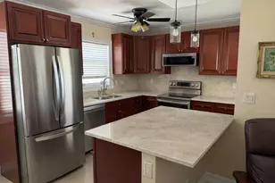 1221 SE 3rd St, Deerfield Beach, FL 33441 - Photo 3