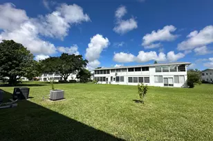 289 Markham N, Deerfield Beach, FL 33442 - Photo 23