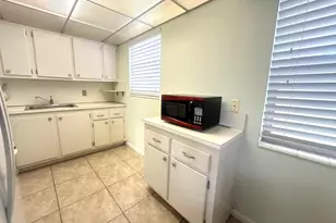 289 Markham N, Deerfield Beach, FL 33442 - Photo 9