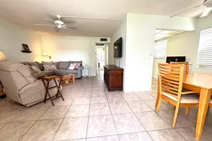 289 Markham N, Deerfield Beach, FL 33442 - Photo 5