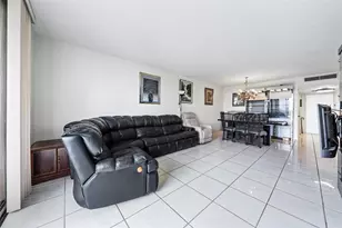 600 Three Islands Boulevard, Hallandale Beach, FL 33009 - Photo 7