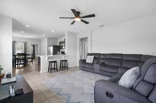 521 Cherimoya St, Fort Pierce, FL 34981 - Photo 11
